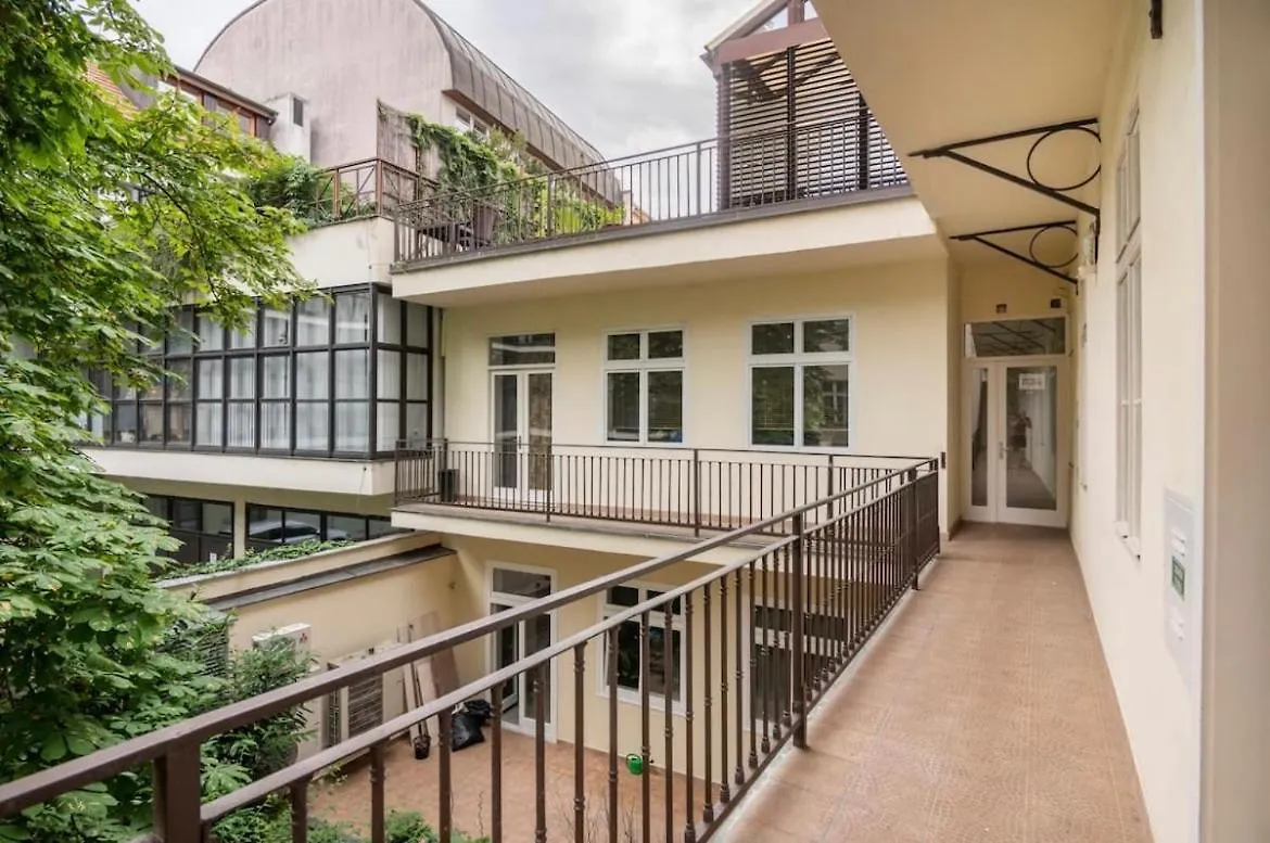 Apartment Štěpánská Praga
